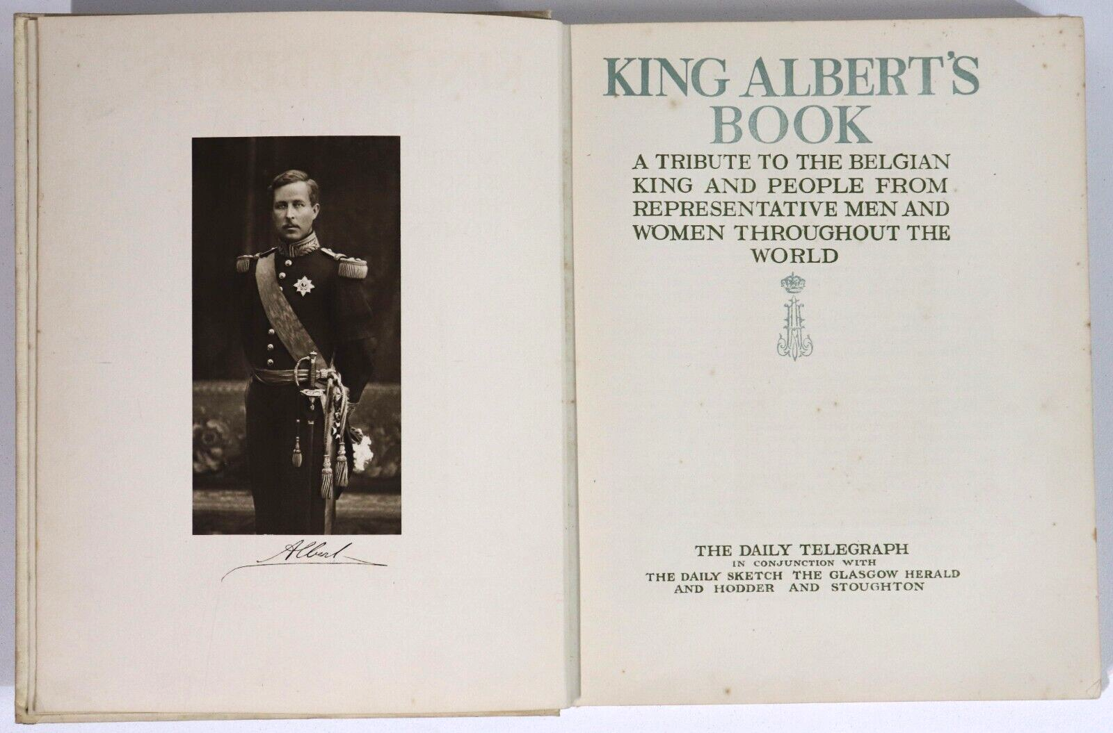 1915 King Albert's Book - Tribute To Belgian King Antique History & Art Book - 0