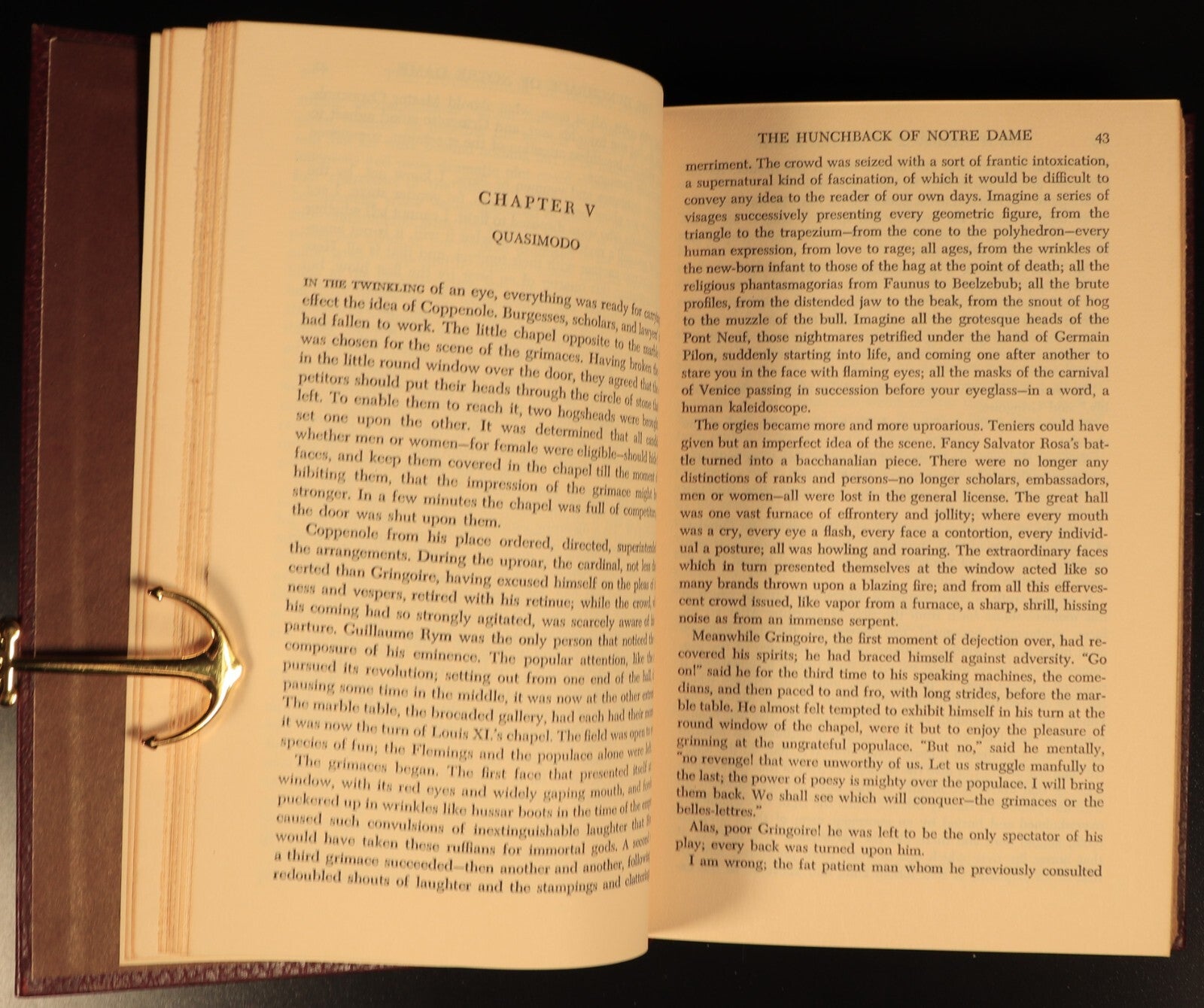 Hunchback Of Notre Dame by Victor Hugo c1950 Vintage Fiction Book Collectors