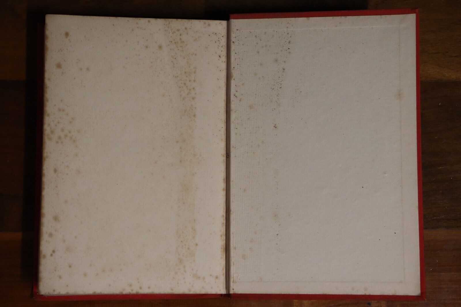 c1930 The Pickwick Club by Charles Dickens Antique Classic Literature Book