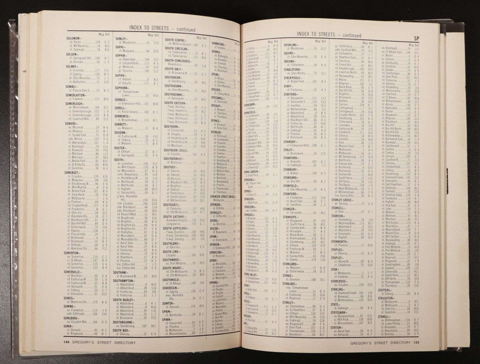 1977 Gregory's Street Directory Of Melbourne & Suburbs Vintage Maps Book
