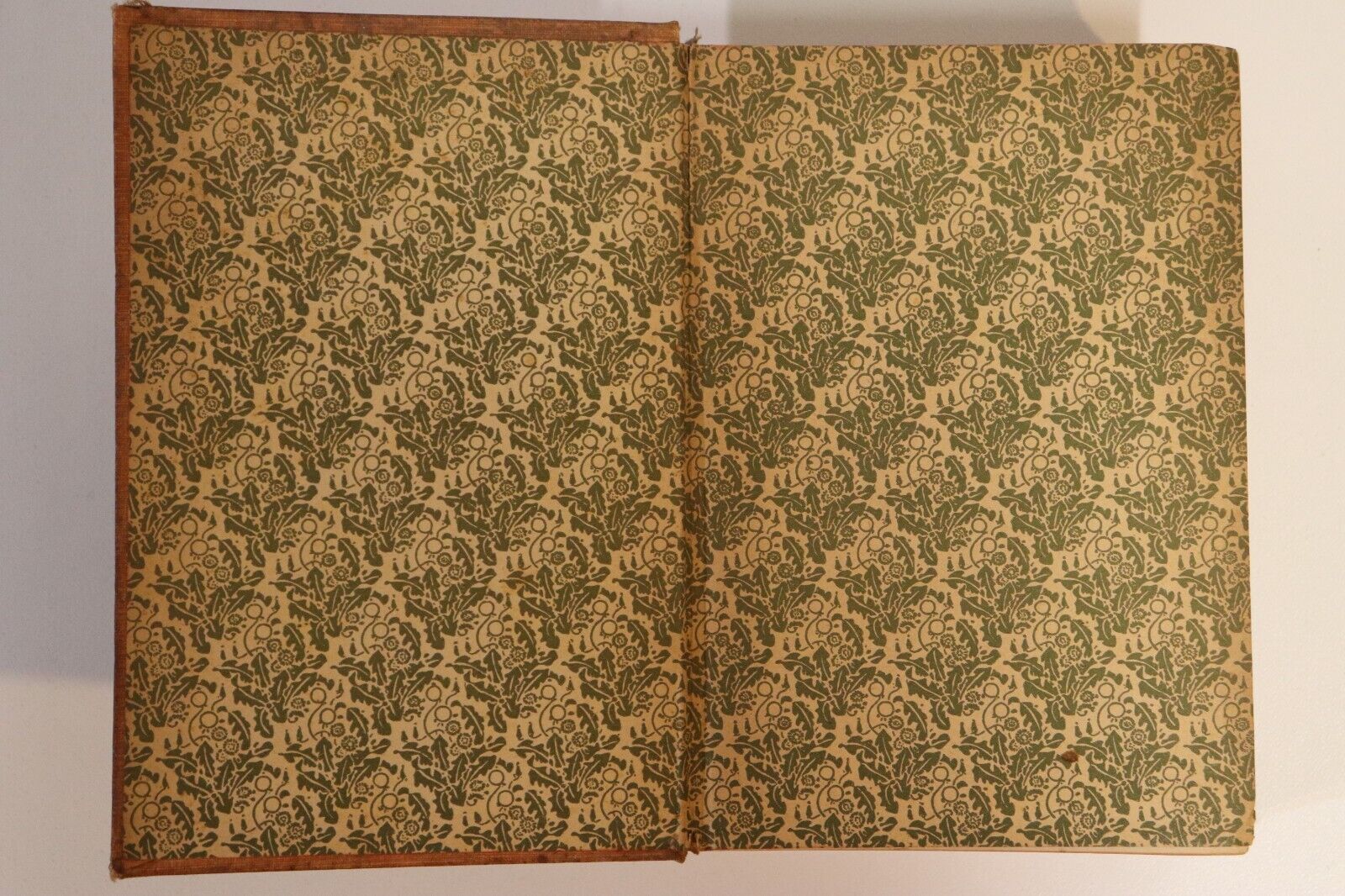 1927 Nouveau Petit Larousse Illustre Antique French Encyclopaedia Reference Book