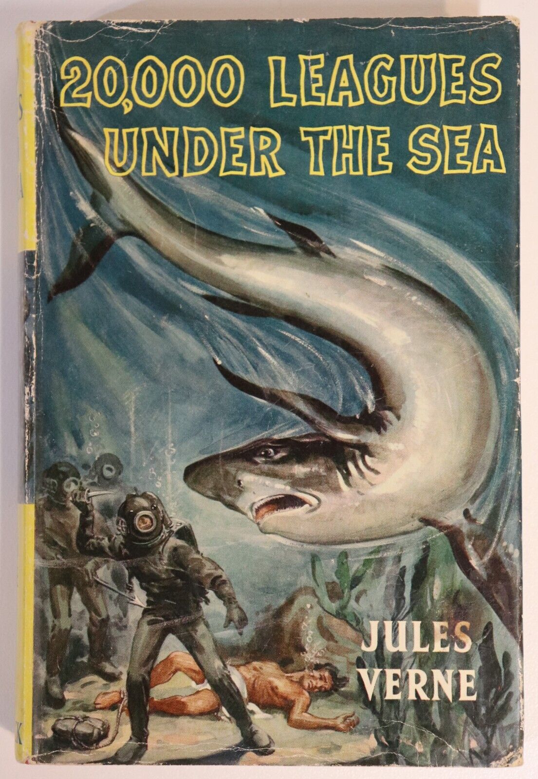 1964 Twenty Thousand Leagues Under The Sea by Jules Verne British Fiction Book