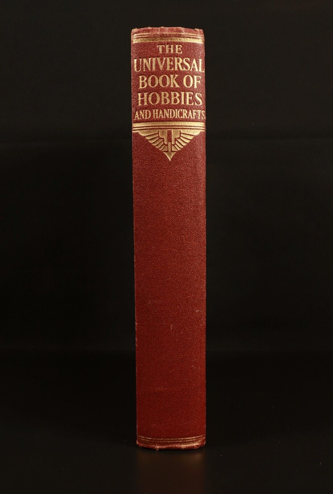 The Universal Book Of Hobbies & Handicrafts c1936 Antique Reference Book Hedges