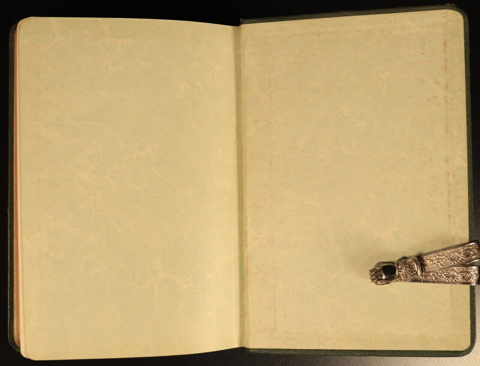 The Poetical Works Of John Keats 1931 Antique British Poetry Book Gilt Edged